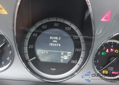 2010 Mercedes-Benz E 550 4Matic from USA, damaged, VIN WDDHF9AB9AA125960